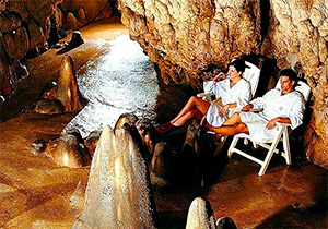 Grotta Giusti Natural Spa Resort, Монсуммано, Италия