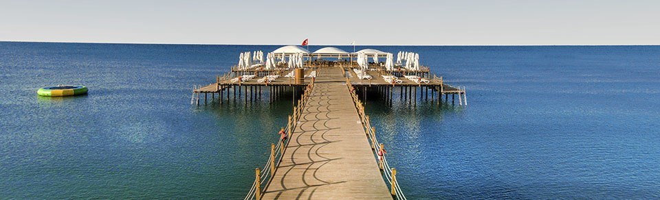 Пирс отеля Regnum Carya Golf & SPA Resort 5*