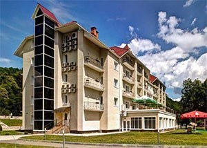 Отель Reikartz Поляна